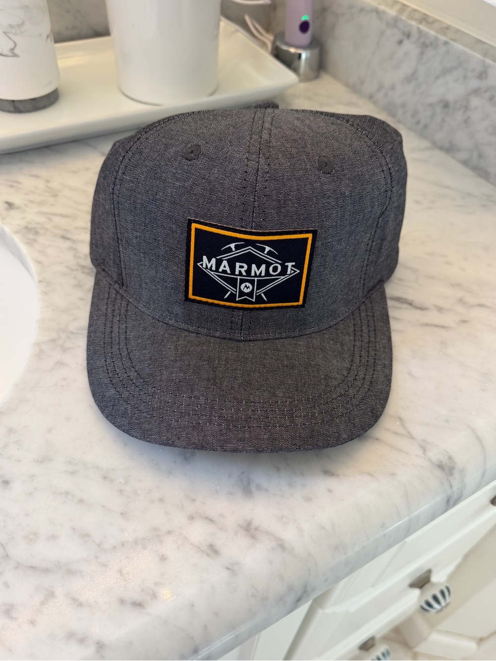 Marmot Heather Charcoal Snapback Hat with Black Strap
